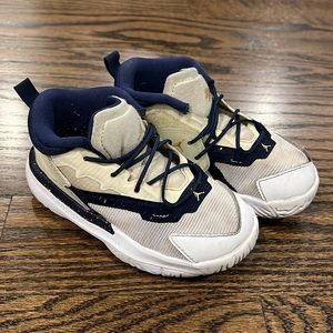 Jordan Zion 1 Sneakers